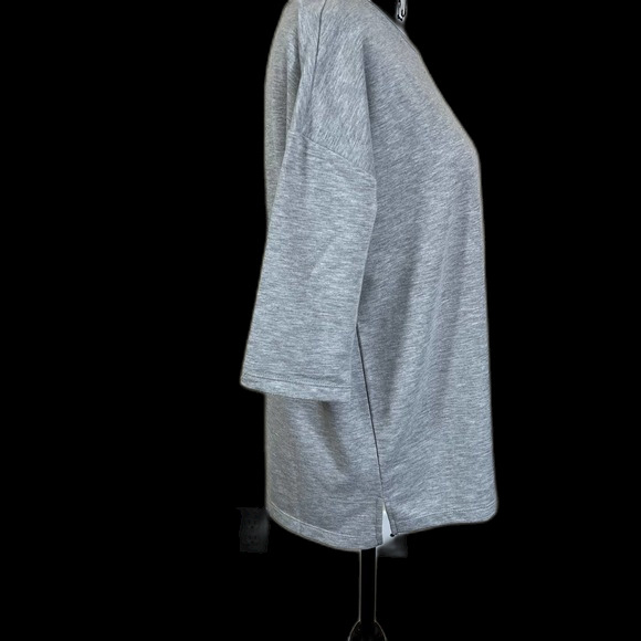 Romeo & Juliet Couture grey sweatshirt women relax fit 3/4 sleeve size M - Picture 4 of 11